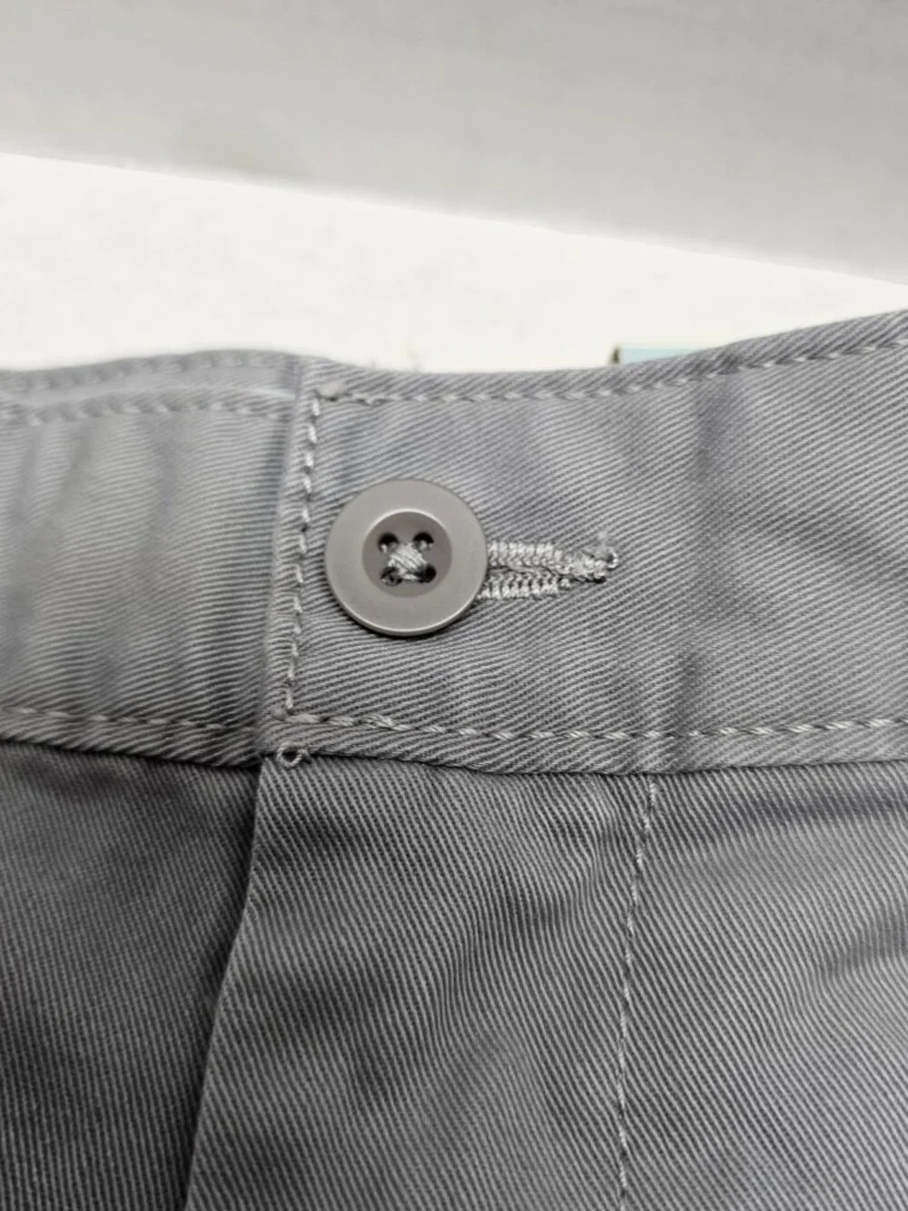New Class Club Boys Teen Gray Grey Classic Modern Fit Adjustable Waist Shorts 16